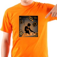  DJ