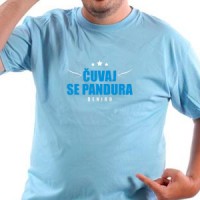 Cuvaj se Pandura majica