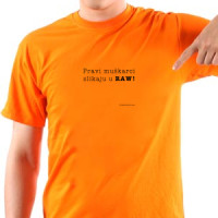 Pravi muskarci slikaju u RAW! majica