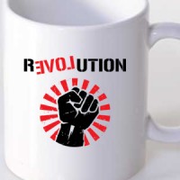 Šolja Revolution Love
