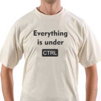 T-shirt Everything is under CTRL