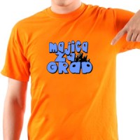 T-shirt T-Shirt for the town